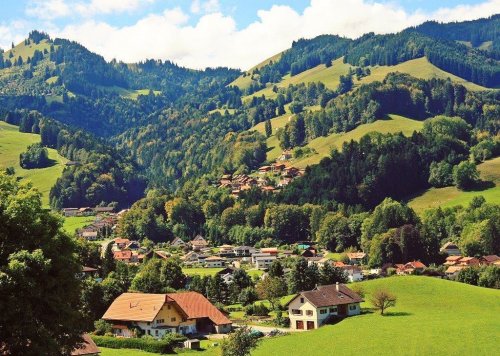 Photo post from taucktravel.