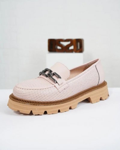Carousel post from ossoshoes.