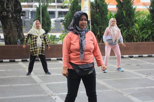 PostPhoto