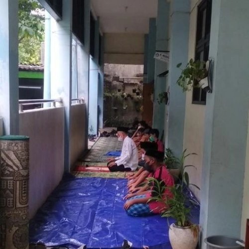 PostPhoto