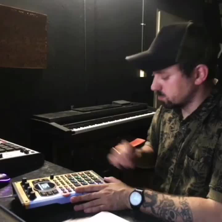 Video post from owae.ga.