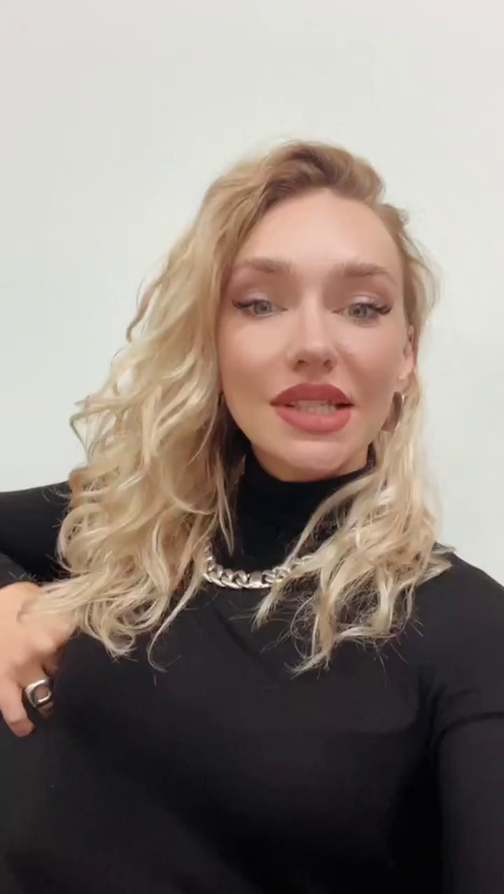 Video post from poledance_krasnodar.