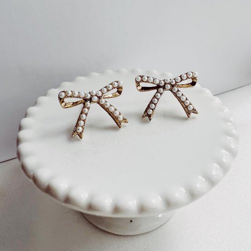 Carousel post from blingtw.