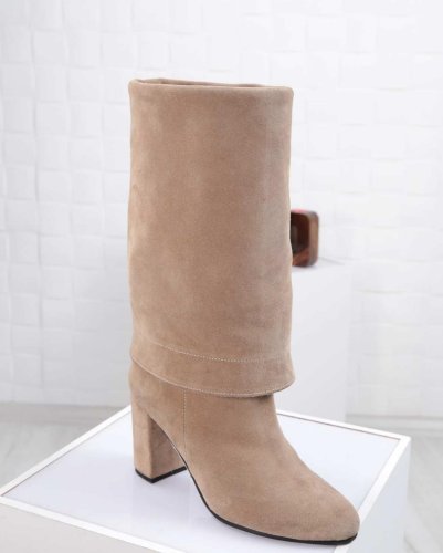 Carousel post from ossoshoes.