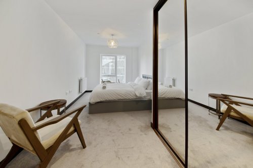 Photo post from kasarstays.