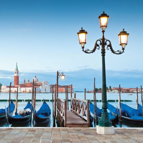 Carousel post from taucktravel.