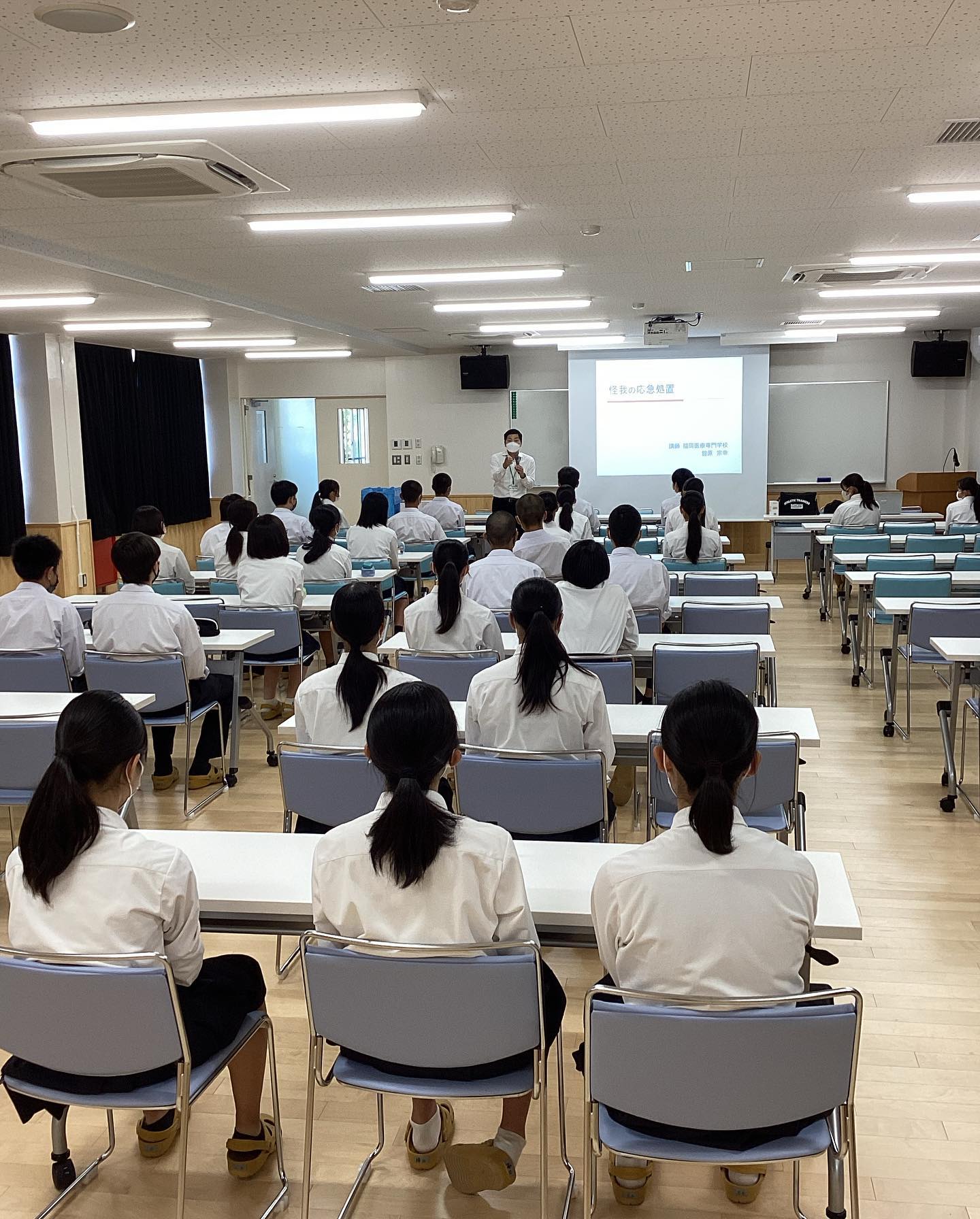 Carousel post from itoshima_hs.