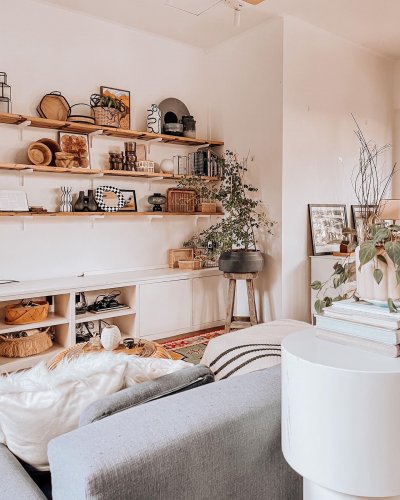 Carousel post from crane_living.