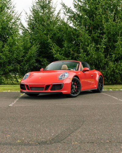 Carousel post from porschewarrington.