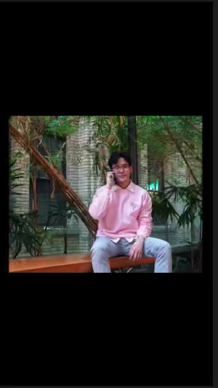 Video post from daffydiltoronto.