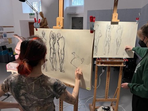 Carousel post from aur_arts.