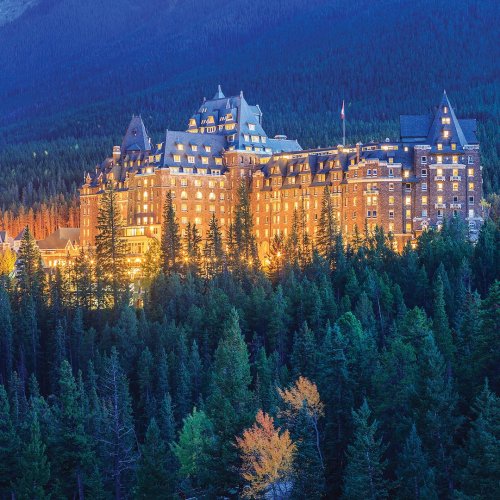 Photo post from taucktravel.