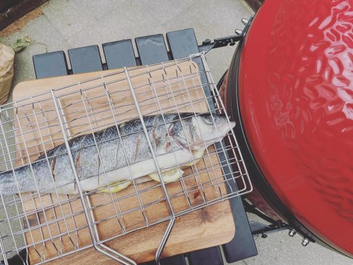 Carousel post from kamadolondon.