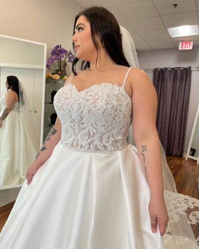 Photo post from thecurvybridenj.