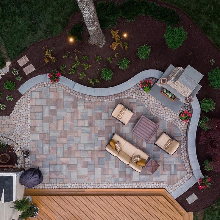 Photo post from techobloc.