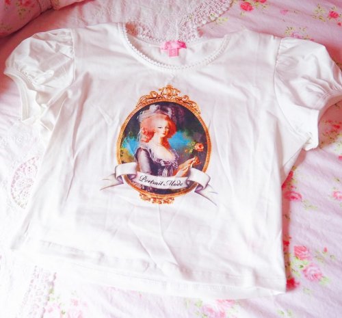 Carousel post from margaritabloom.