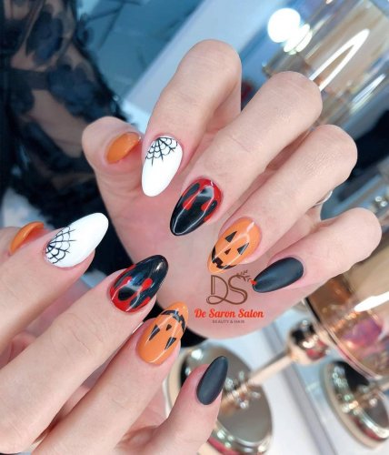 Photo post from desaronsalon.
