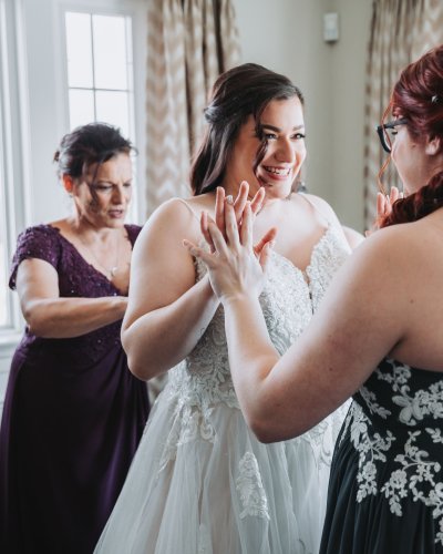 Photo post from thecurvybridenj.