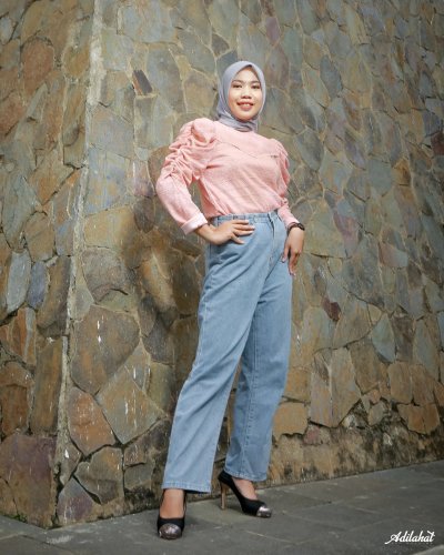 PostPhoto