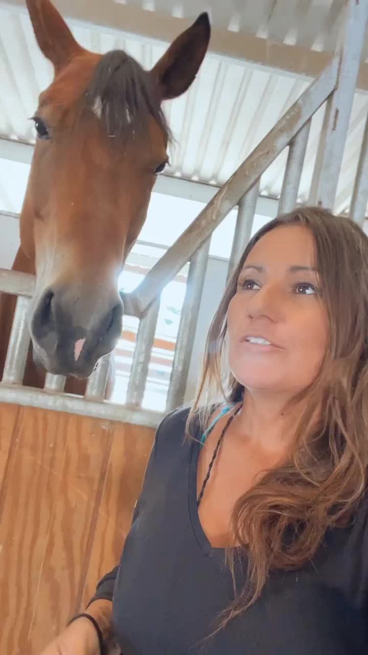 Video post from __amber_lydic__.