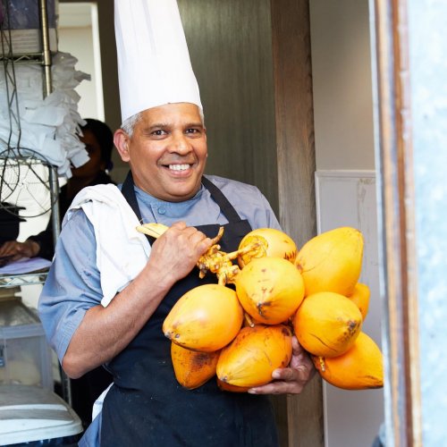 Carousel post from sigiriyahale.