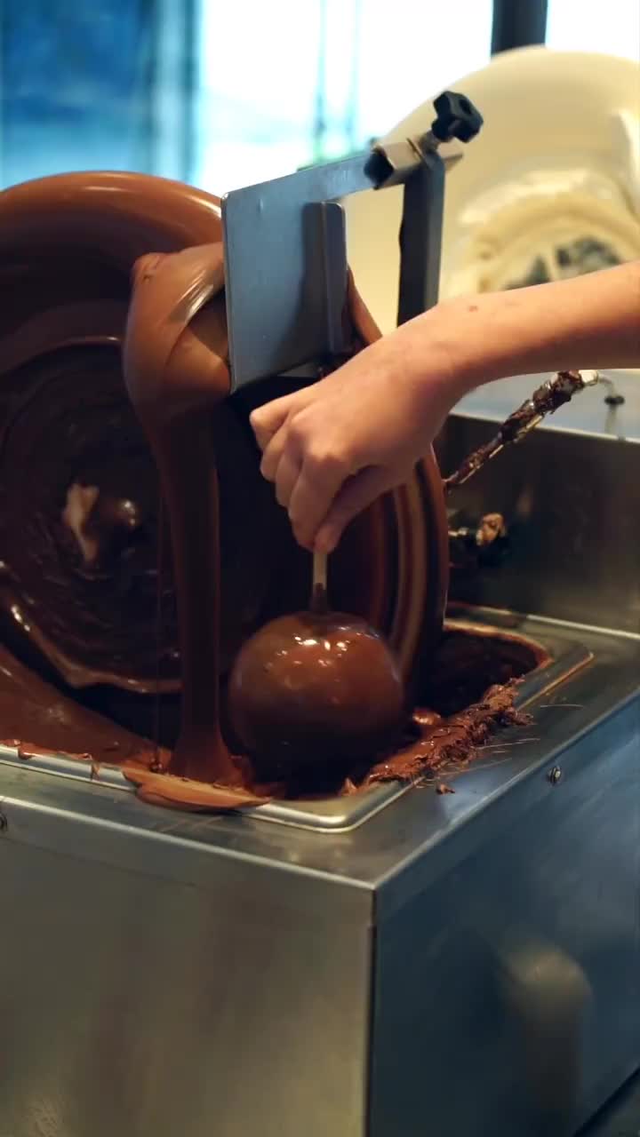 Video post from rockychoccanada.