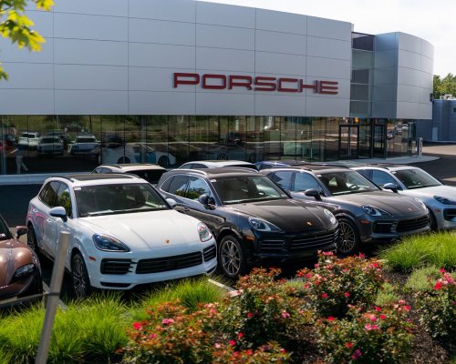 Carousel post from porschewarrington.