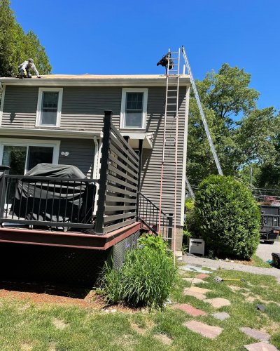 Carousel post from wisdomroofingusa.
