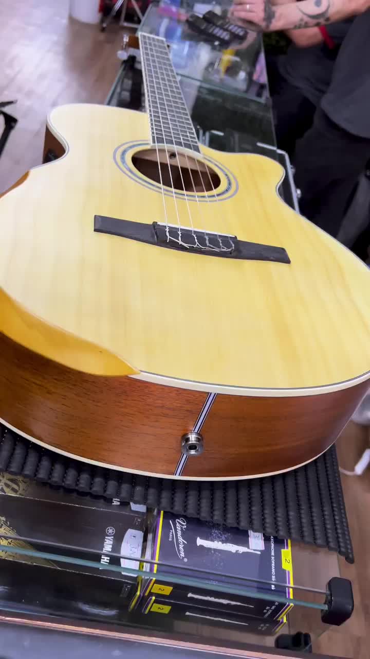 Video post from miyatamusic.
