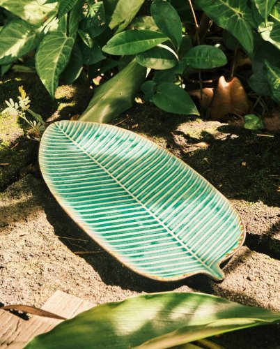 Carousel post from crane_living.