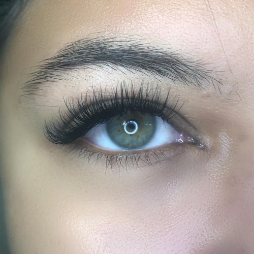 Photo post from blinxandbeauty.