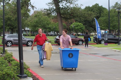 Carousel post from uhhousing.