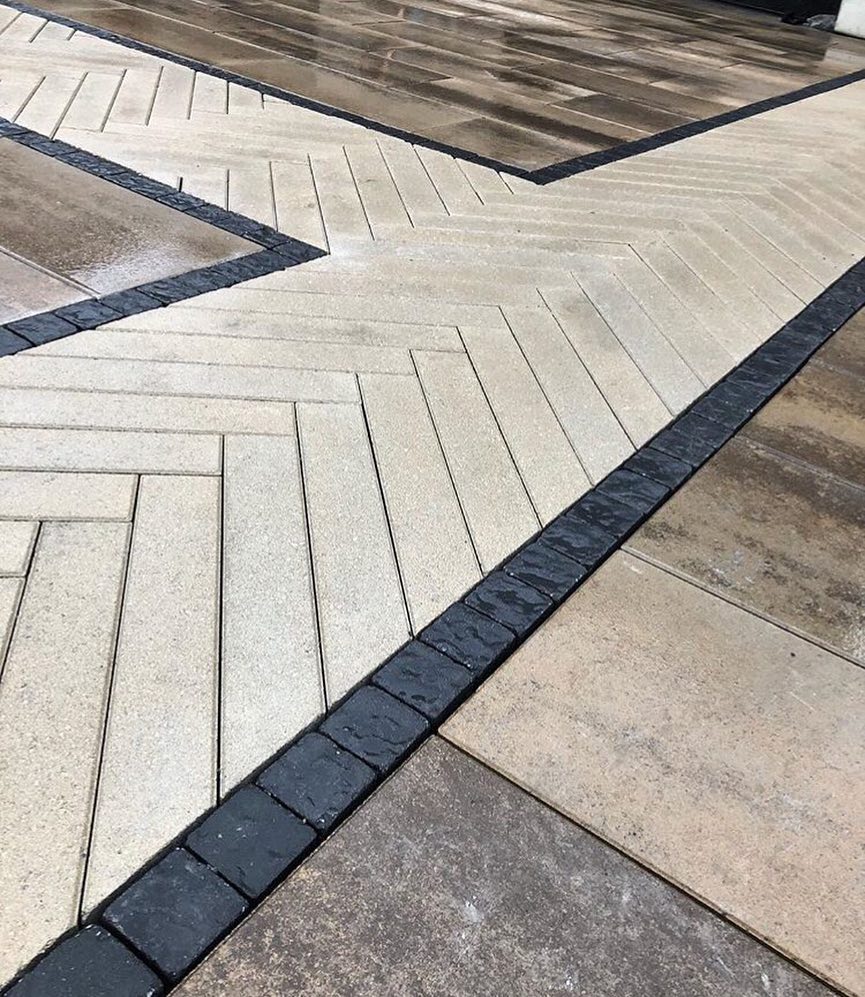 Photo post from techobloc.