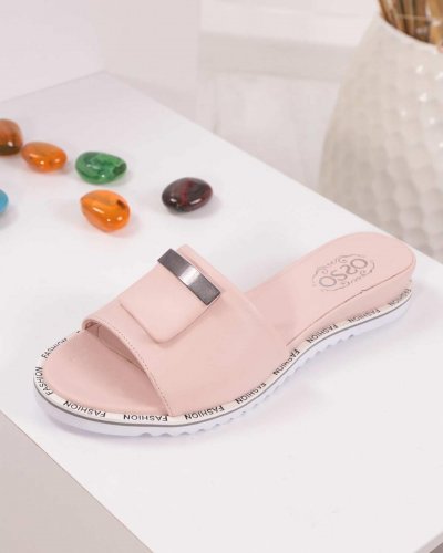 Carousel post from ossoshoes.