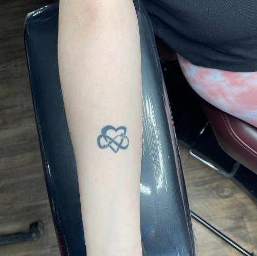 Carousel post from mountainsidetattoo.