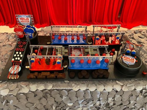 Carousel post from marquettescakestudio.