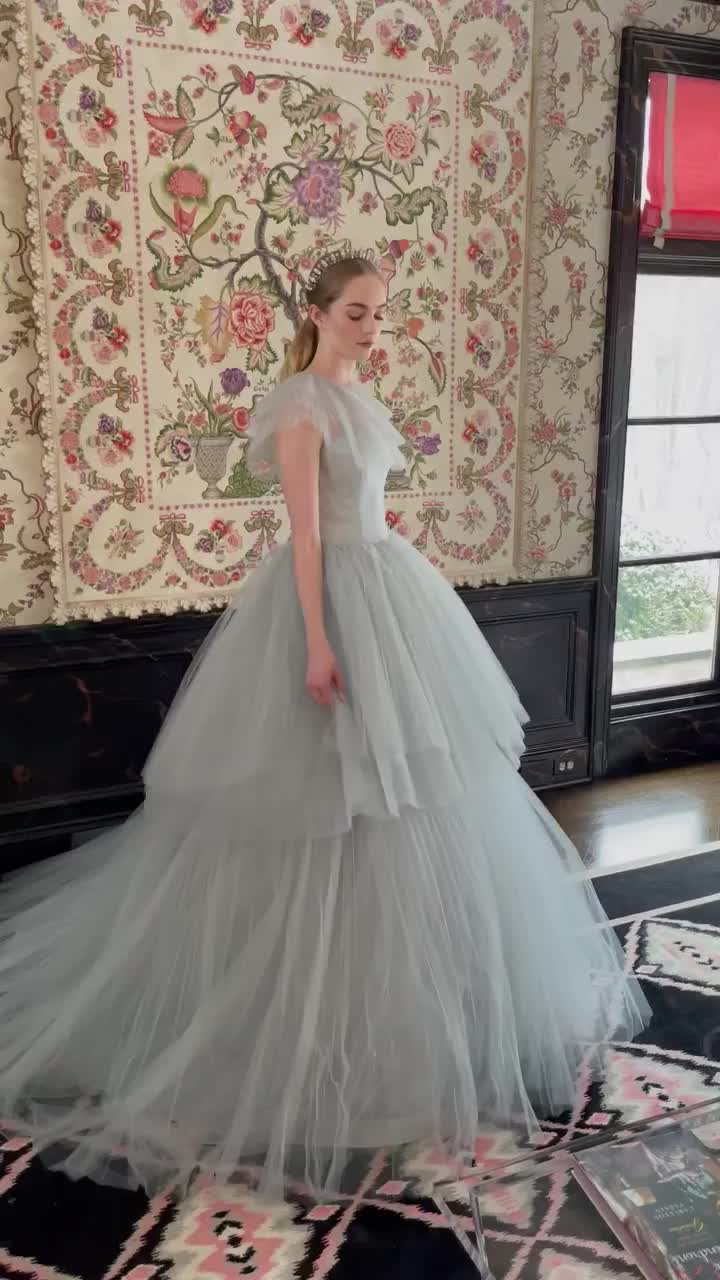 Video post from lelitebridal.