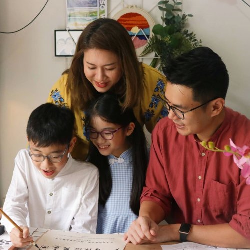 Carousel post from thetreasureboxsg.