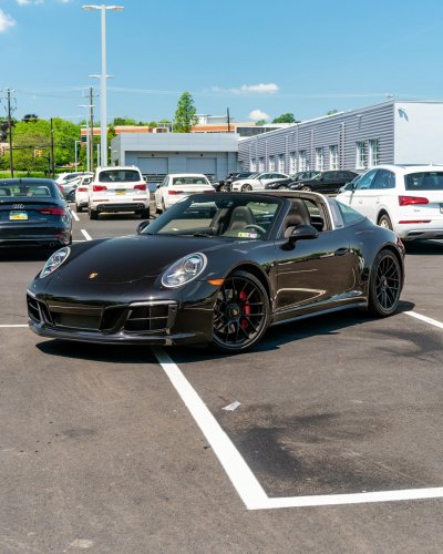 Carousel post from porschewarrington.