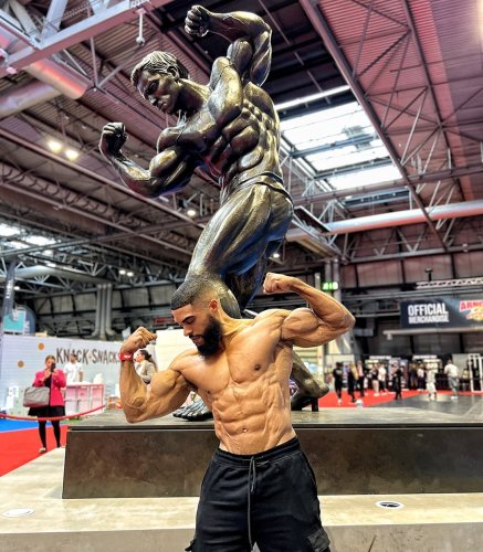 Photo post from ph_gains.