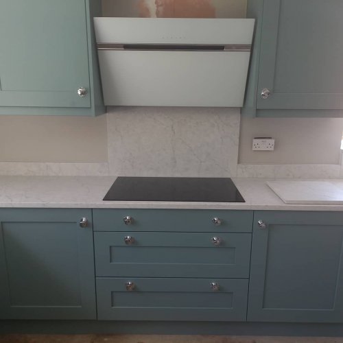 Carousel post from ellocoworktops.