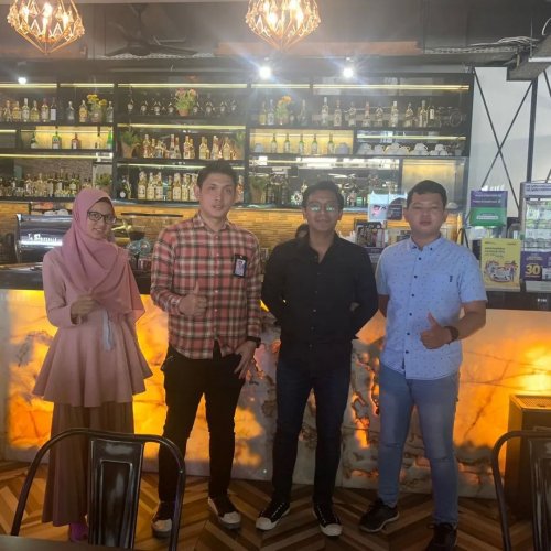 PostPhoto