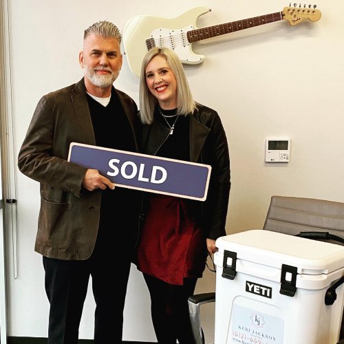 Photo post from kerisellsaustin.