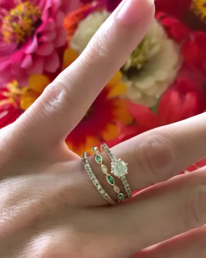 Carousel post from annelizabethjewelry.