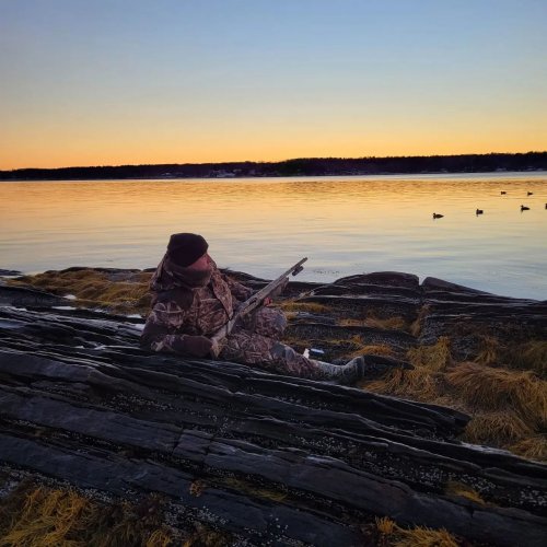 Carousel post from reddogguideservice.