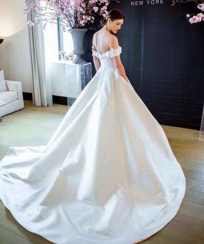 Photo post from jolibride.