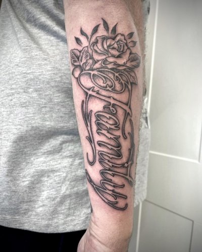 Photo post from lovetattoossandhurst.