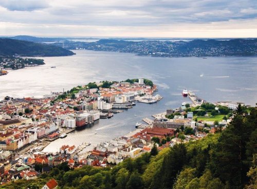 Photo post from taucktravel.