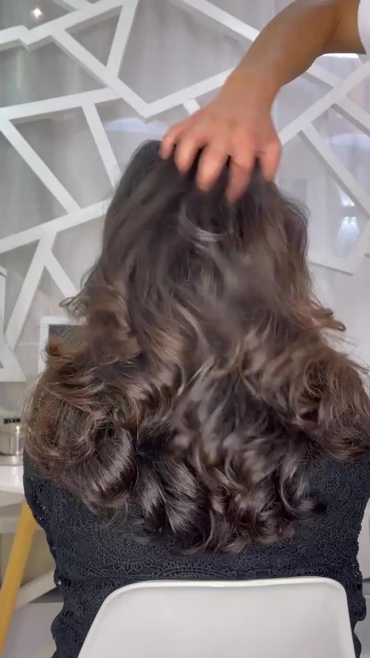 Video post from desaronsalon.