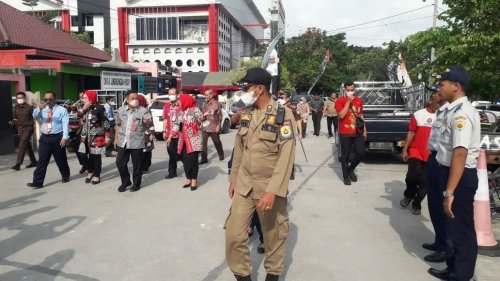 PostPhoto